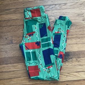 LuLaRoe Tween Holiday Christmas Pants Small